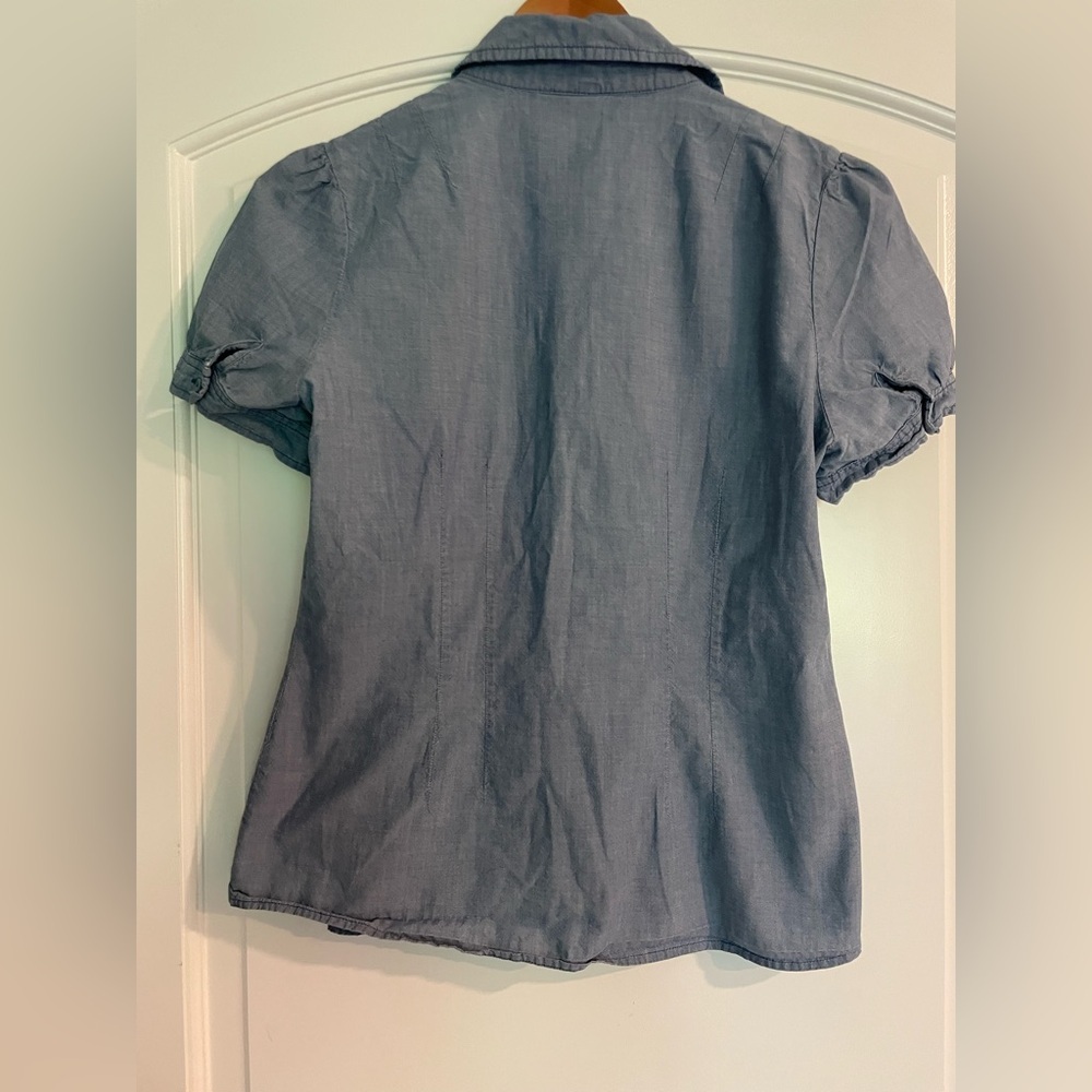 St. John's Bay Blue Chambray Button-Down Cotton Shirt M - Picture 4 of 9